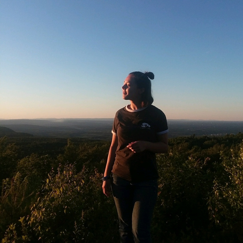 Meet your Posher, Abby